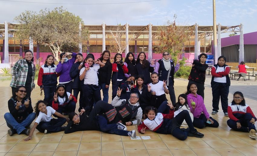 NIÑAS Y NIÑOS APRENDEN FOTOGRAFÍA CON EL FOCO EN LA IDENTIDAD Y EL TERRITORIO